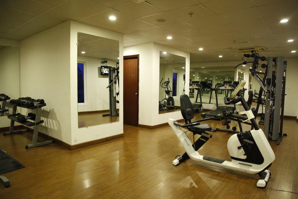 The Altruist Business Hotel Hitech Hyderabad Ngoại thất bức ảnh