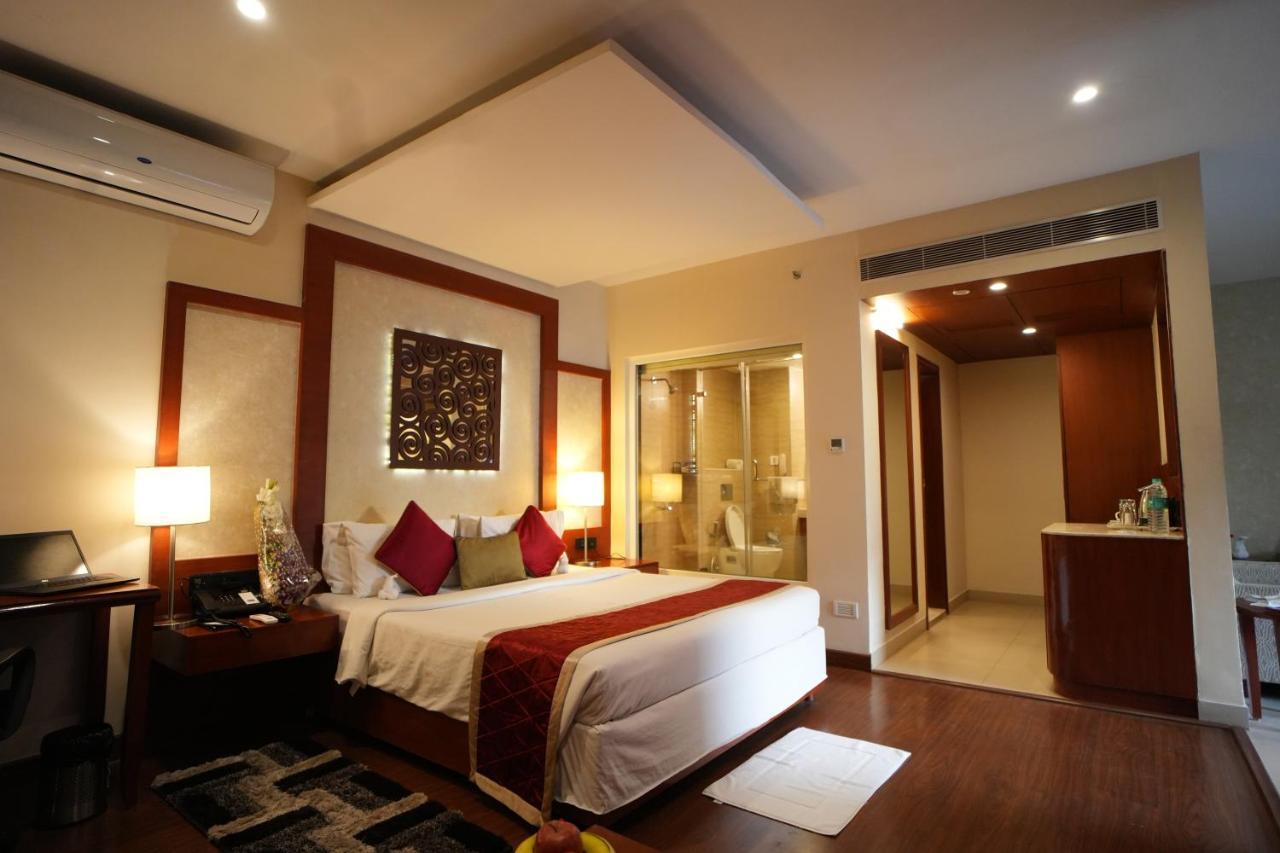 The Altruist Business Hotel Hitech Hyderabad Ngoại thất bức ảnh