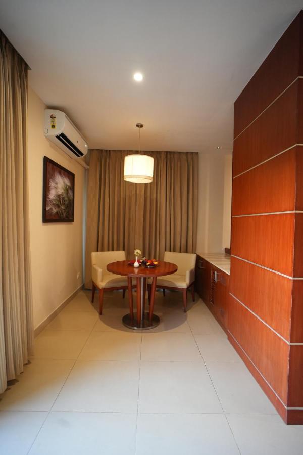 The Altruist Business Hotel Hitech Hyderabad Ngoại thất bức ảnh